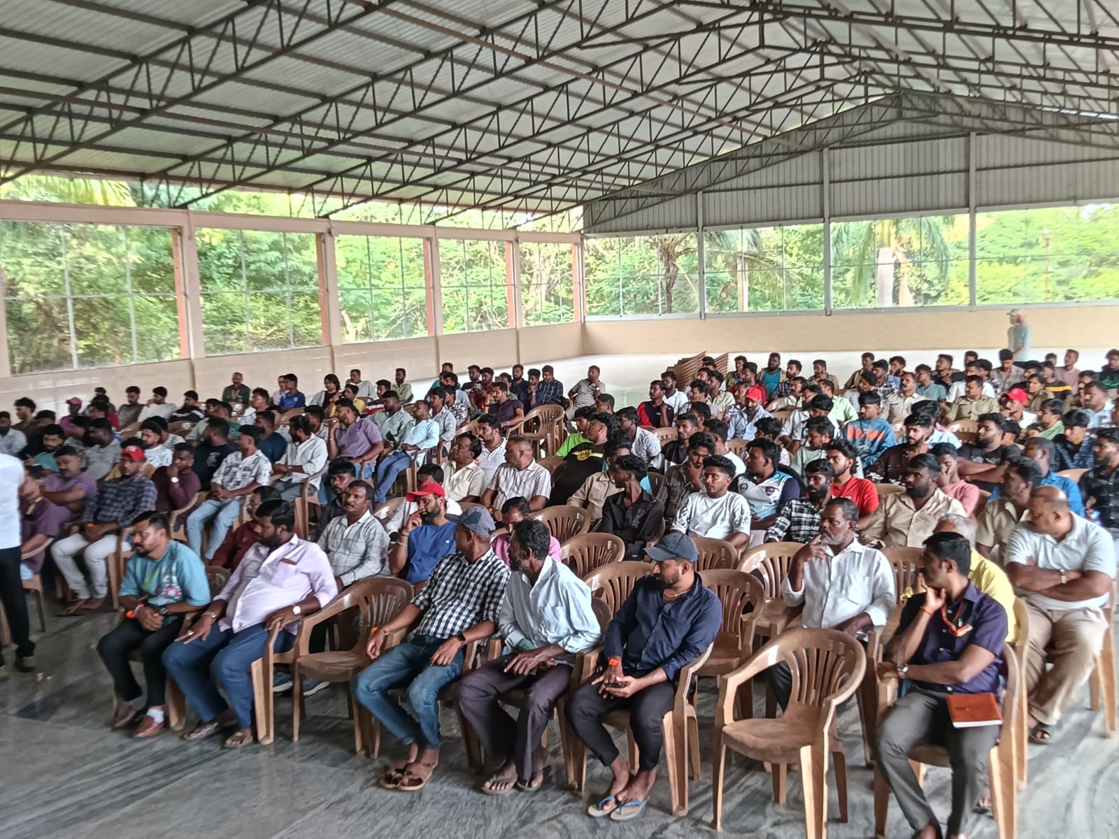 ಗಣೇಶೋತ್ಸವ ಸಂಭ್ರಮಕ್ಕೆ ಪೊಲೀಸರ ಸಹಕಾರ: ನಿಯಮಪಾಲನೆಯೊಂದಿಗೆ ಹಬ್ಬ ಆಚರಿಸಲು ಎಸ್ಪಿ ಬಿಂದುಮಣಿ ಕರೆ