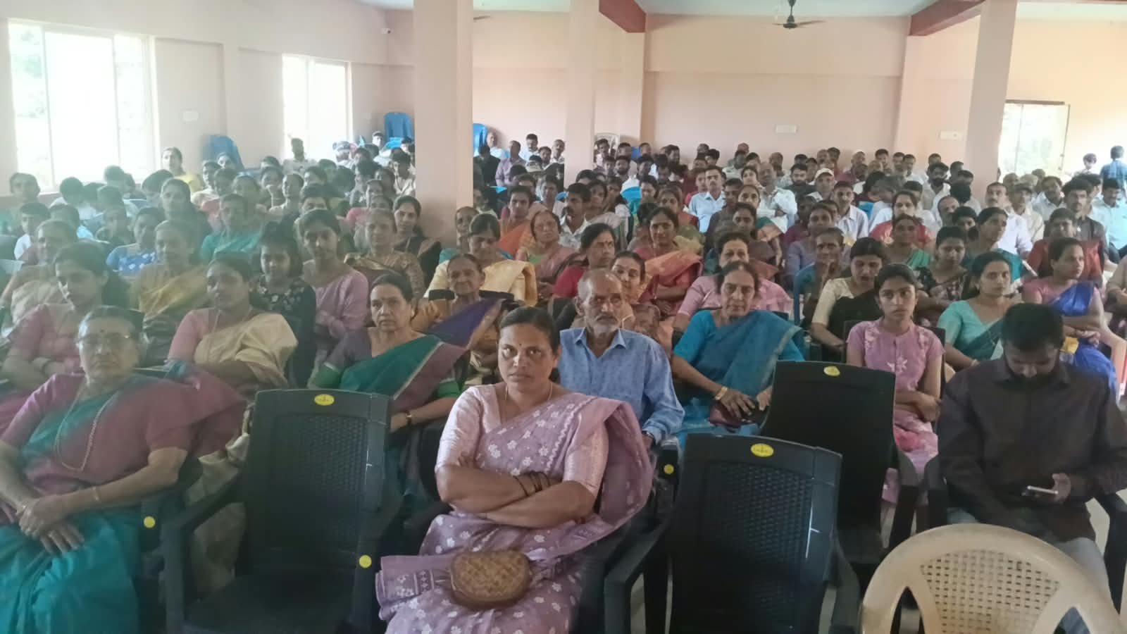 ಮಕ್ಕಂದೂರು-ಮುಕ್ಕೋಡ್ಲು ಗೌಡ ಸಮಾಜದ ವತಿಯಿಂದ  ಕೈಲ್ ಮುಹೂರ್ತ ಸಂತೋಷ ಕೂಟದ ಸಂಭ್ರಮ. image 6
