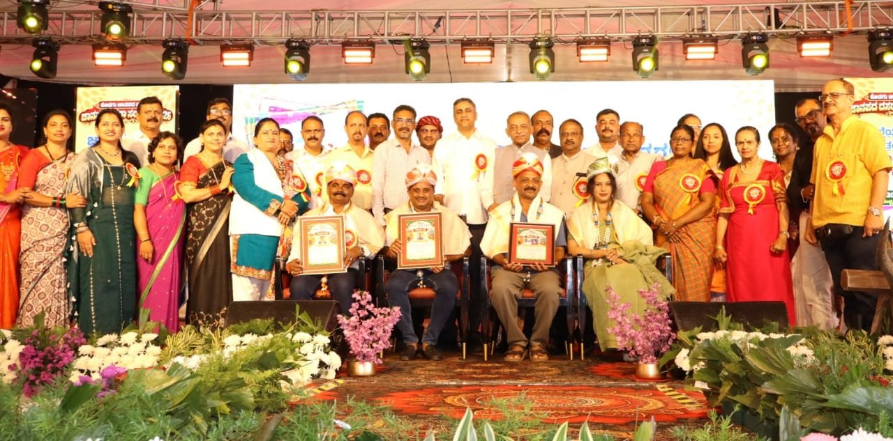 ಮಡಿಕೇರಿಯಲ್ಲಿ ಜಾನಪದ ದಸರಾ ಸಂಭ್ರಮ : ಜಾನಪದ ಸಂಸ್ಕೃತಿ, ಸಾಹಿತ್ಯ ಉಳಿಸಿ ಬೆಳೆಸುವುದು ಅಗತ್ಯ : ಶಾಸಕ ಎ.ಎಸ್. ಪೊನ್ನಣ್ಣ image 5