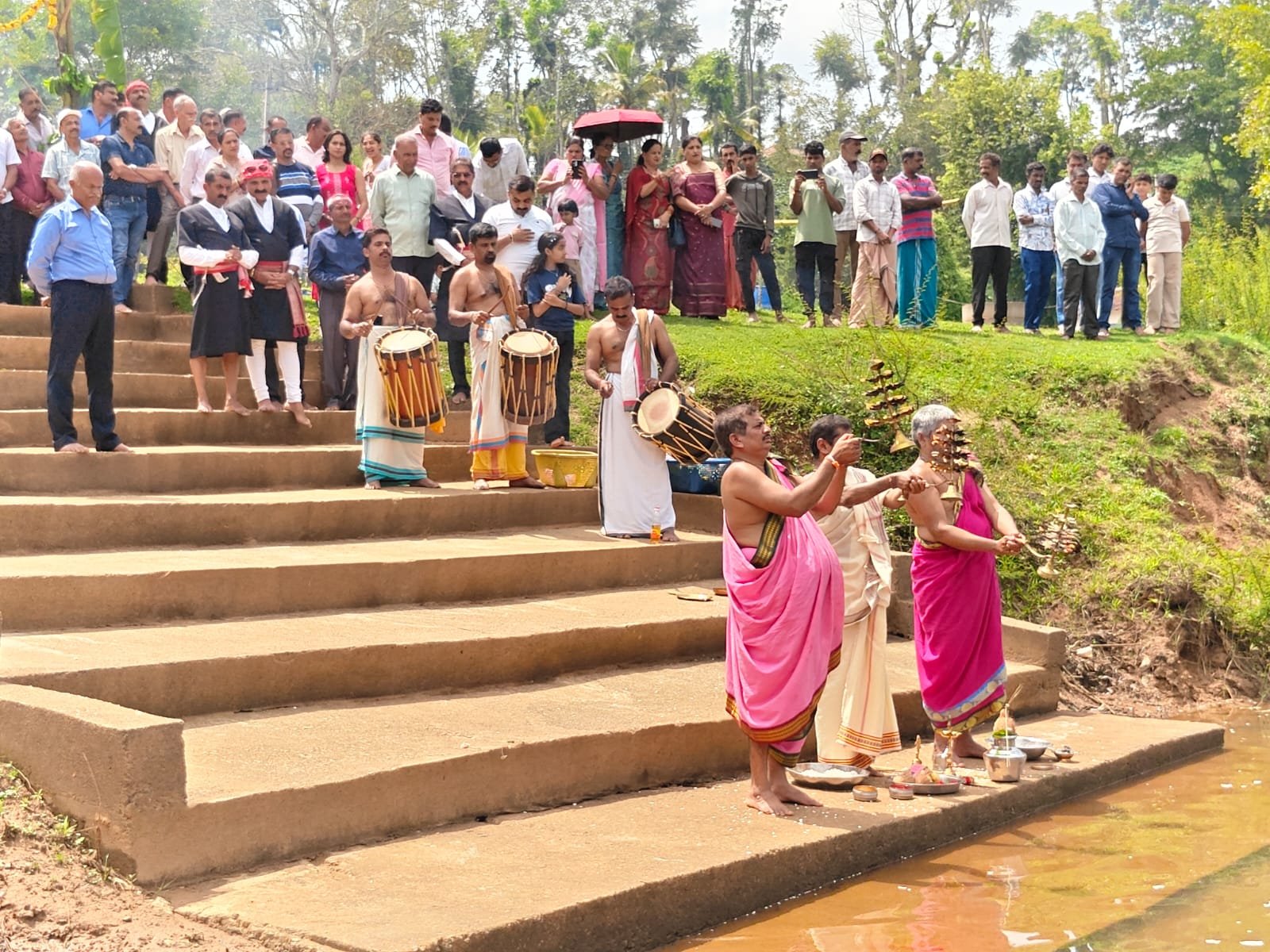 ಬಲಮುರಿ ಶ್ರೀ ಅಗಸ್ತೇಶ್ವರ ದೇವಾಲಯದಲ್ಲಿ ಸಂಭ್ರಮದ ಪುಣ್ಯ ತೀರ್ಥಸ್ನಾನ ಜಾತ್ರಾ ಮಹೋತ್ಸವ