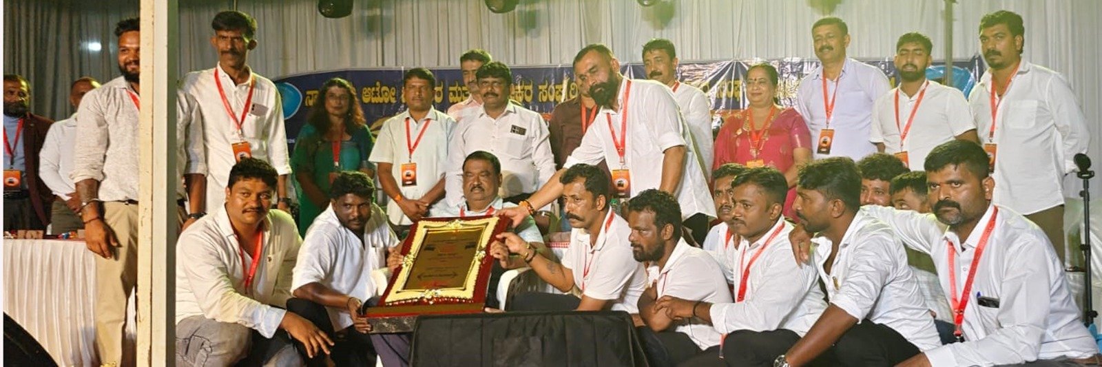 ನಾಪೋಕ್ಲುವಿನಲ್ಲಿ ಆಯುಧ ಪೂಜಾ ಸಭಾ ಕಾರ್ಯಕ್ರಮ ವಿಜೃಂಭಣೆಯಿಂದ ಸಂಪನ್ನ. image 3