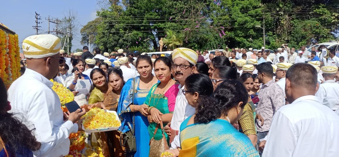 ಸ್ವಾತಂತ್ರ್ಯ ಹೋರಾಟಗಾರ ಸುಬೇದಾರ್ ಗುಡ್ಡೆಮನೆ ಅಪ್ಪಯ್ಯ ಗೌಡರ ಸಂಸ್ಮರಣೆ: ಪುತ್ಥಳಿಗೆ ಪುಷ್ಪನಮನ image 3